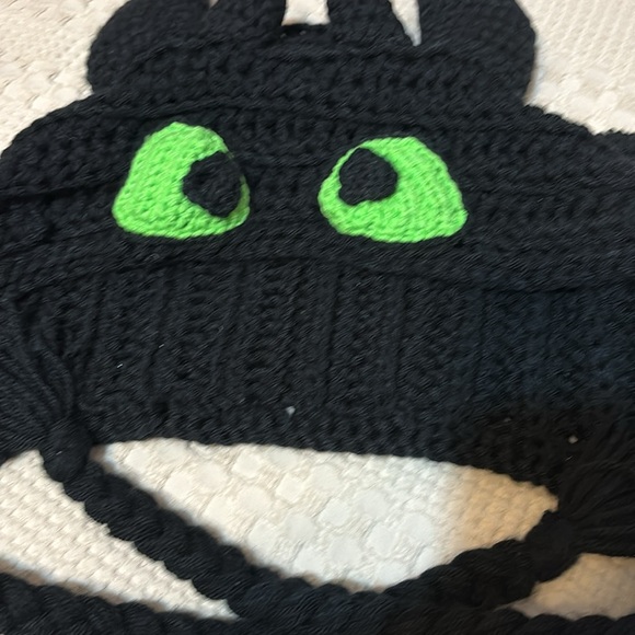 Toothless Dragon Crochet Hood Handmade NEW - Picture 6 of 6